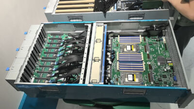 8GPU PCIe4.0 X16 bandwidth Server ASRock RACK ROME2D32GM-2T + 2x AMD 7C13 + 1TB
