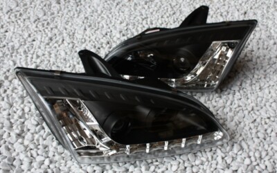 KLARGLAS SCHEINWERFER SET FORD FOCUS MK2 TAGFAHRLICHT TFL-LOOK SCHWARZ BLACK LWR