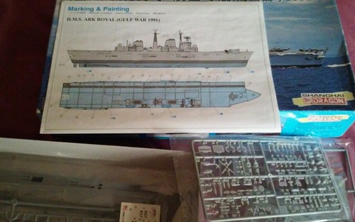 HMS Ark Royal Gulf War 1991 Dragon 1/700 Model New