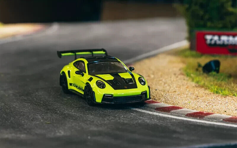 1/64 Porsche 911 992 GT3 RS 2022 Acid Green Model Minichamps