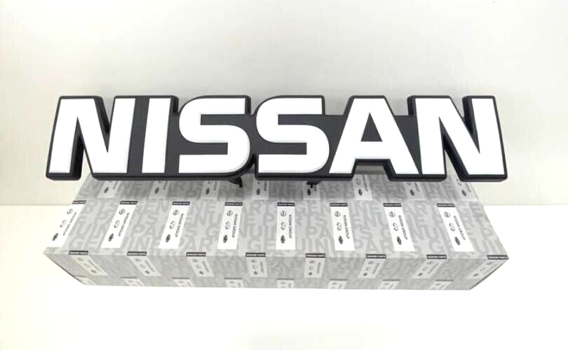JDM OEM Safari Y60 VRY60 VRGY60 Front Grill Emblem Budge NEW