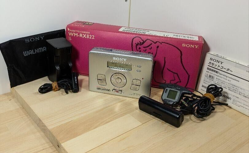 SONY Cassette Walkman WM-RX822 Portable Player complete box