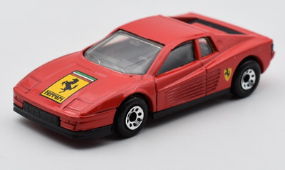 Matchbox Superfast Ferrari Testarossa rot. 8 Loch Felgen. Made in Macau