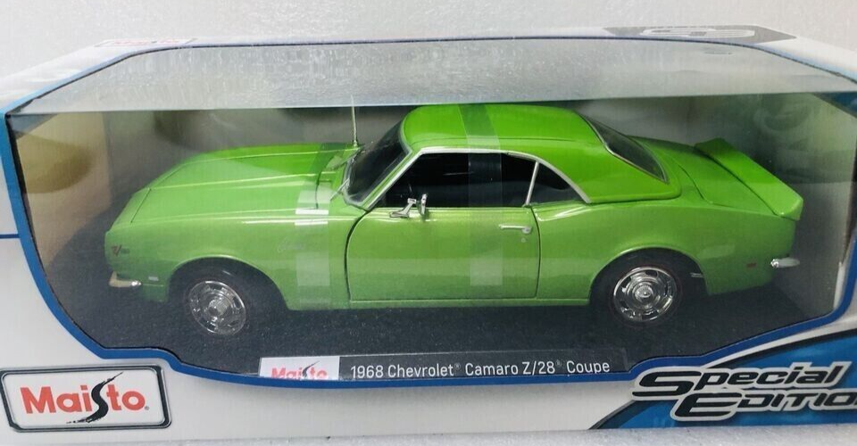 1968 CHEVROLET CAMARO Z/28 GREEN by MAISTO 1:18 BRAND NEW IN