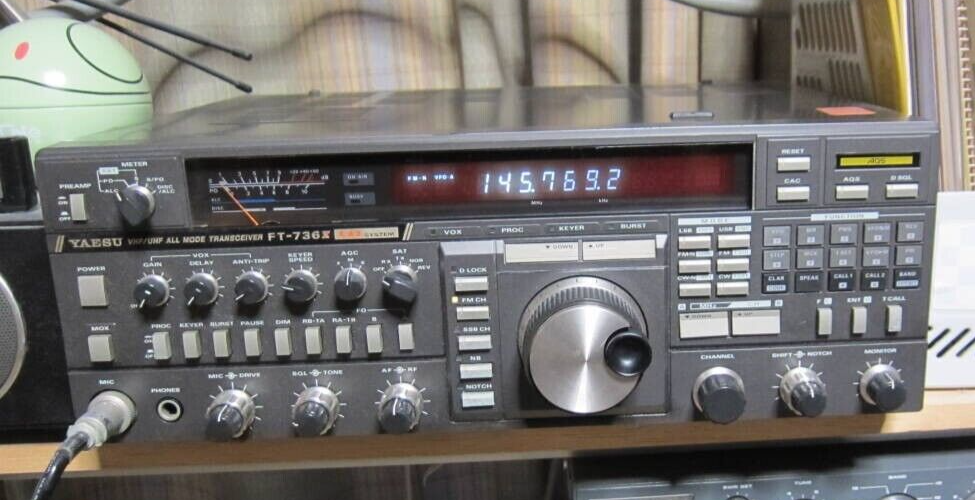 YAESU FT-736X 1200MHz All mode Transceiver Amateur Ham Radio