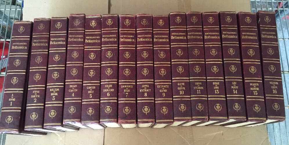 ENCYCLOPEDIA BRITANNICA　百科事典1768 s-l400.jpg