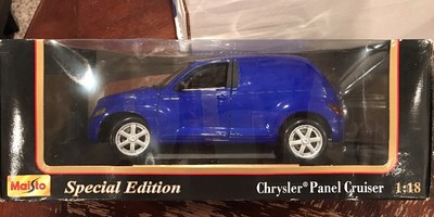 Maisto Special Edition Chrysler Panel PT Cruiser 1:18 Scale Diecast Car Blue in