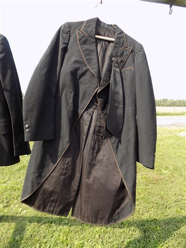 Vintage Black Clothing Mens Jackets Skirt Robe Dress Halloween Costume Cosplay