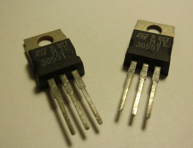Mje3055. St. Mje3055t.Transistor. (2pcs).Neuf.