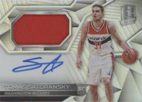 2016-17 Panini Spectra - Tomas Satoransky #142