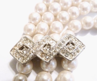 Vintage Faux Pearl Choker Chain Necklace Strand Rhinestones Formal Jewelry