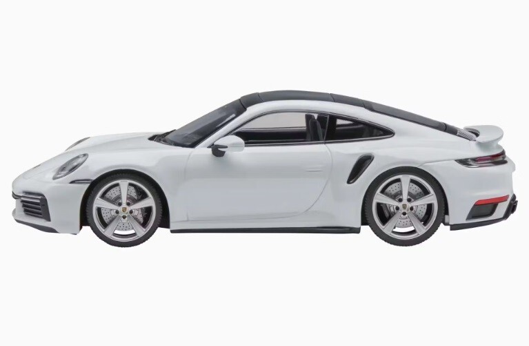 【MINICHAMPS】限定432台Porsche 911 Turbo S Minichamps 1:43 Porsche x Embraer 911 Turbo S (992) Duet in
