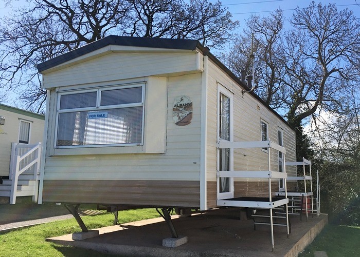 2 Bedroom Caravan in Blue Anchor, Somerset near Minehead in Minehead