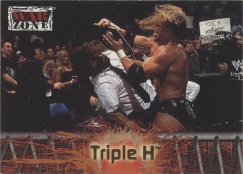 2001 Fleer WWF Raw is War - Triple H #75