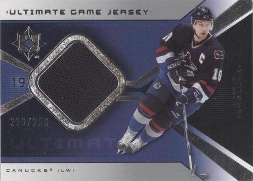 2004-05 Ultimate Collection - Markus Naslund #UGJ-MN