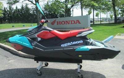 2018 Sea-Doo SPARK® TRIXX™ 3-up Rotax 900 HO ACE