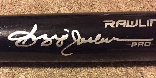 REGGIE JACKSON SIGNED RAWLINGS BIG STICK BASEBALL BAT NEW YORK YANKEES HOF AUTO