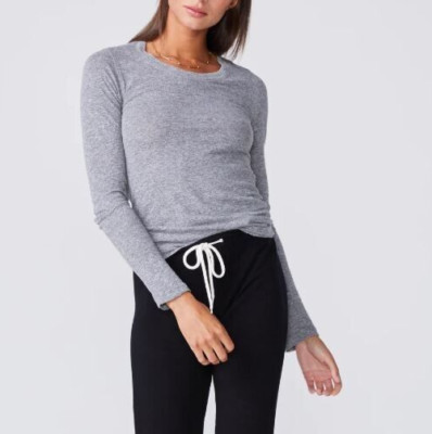 Monrow Women's Sz XS Gray Textured Tri-Blend Fitted L/S Crew Neck Tee Shirt $98