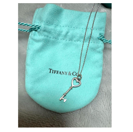 ティファニーTIFFANY&Co.ハートキー Tiffany & Co. Sterling Silver 925 Heart Key Pendant Necklace