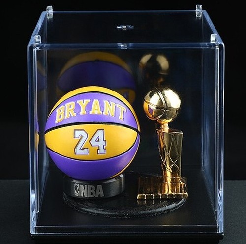 NBA Kobe Bryant 249枚限定 1999-00 NBA Hoops Kobe Bryant #27 Los Angeles Lakers HOF MVP