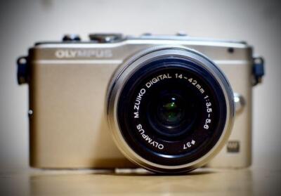 OLYMPUS PEN Lite E-PL5 LKIT SLV M.ZUIKO DIGITAL 14-42mm F3.5