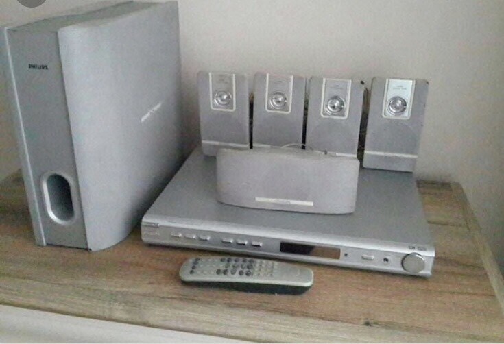 Phillips 5.1 surround sound system in Bingley, West Yorkshire Gumtree