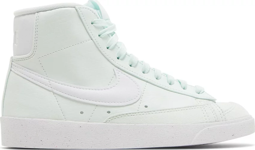 

Женские туфли Nike W Blazer Mid 77 Next Nature мятно-зеленые белые DQ4124-300 7,5, Зеленый, Nike Blazer