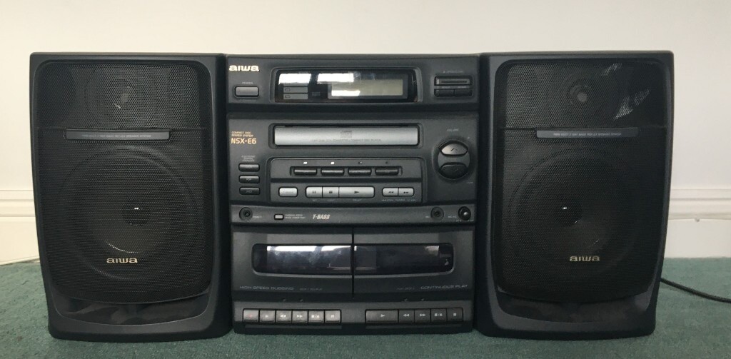 AIWA NSXE6 Compact Disc Stereo System (Disc+Radio+Tape) in Ringwood