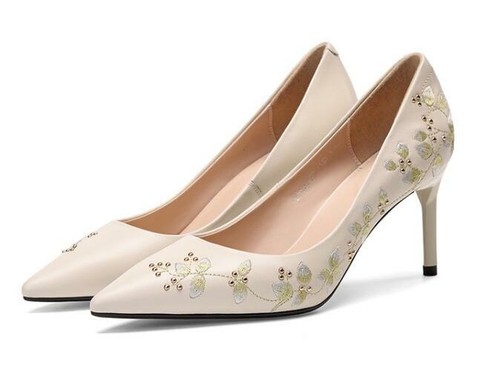 Womens Real Leather Embroidery Floral Casual Shoes Mid-high Heels Platform D387