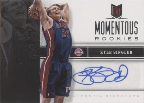 2012-13 Panini Momentum - Kyle Singler #7