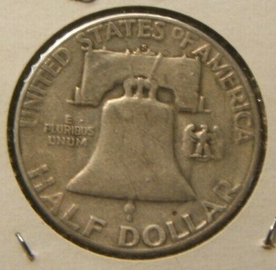 1953-S  FRANKLIN HALF DOLLAR ~~ SILVER ~~ BETTER DATE
