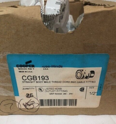 Cooper Crouse-Hinds CGB193 1/2'' Straight Body Male Thread Cord Fitting - NEW