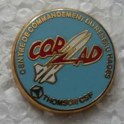 PIN'S MILITAIRE DU CENTRE DE COMMANDEMENT DU RESEAU HADES (CORHAD)-53RT