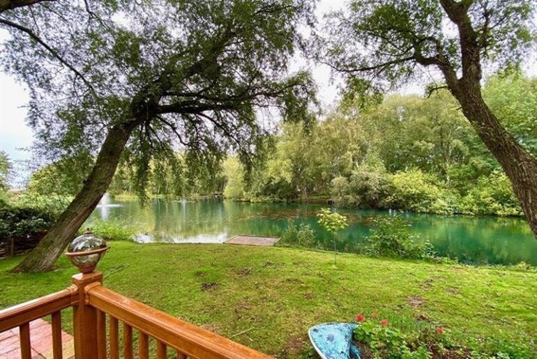 Fishing Lakes for sale in UK 55 used Fishing Lakes