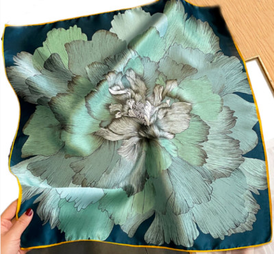 100% Silk 20  small square Scarf Women neckerchief Wrap floral blue green WY347