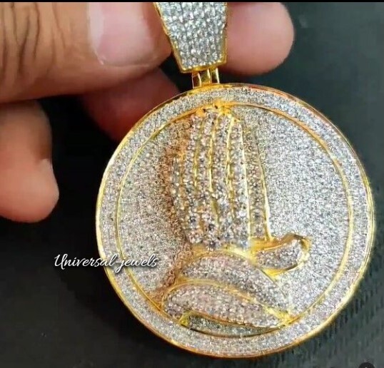 Pre-owned Nsg Real Iced Dvvs Moissanite 3d Praying Hand Charm Flooded Pendant-free Gift Silver In White