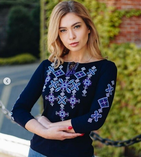 Ukrainian traditional embroidery shirt, Size M