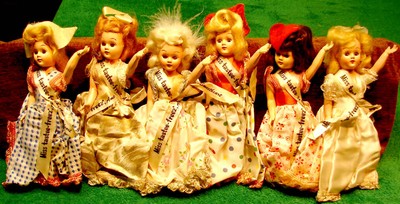(6) DIFFERENT OLD TASTEE FREEZ ICE CREAM ADVERTISING CHARACTER PREMIUM TOY DOLLS