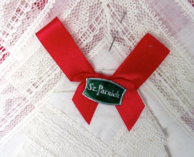 St. Patrick Ireland Stunning Handkerchiefs, Hand Made, Fine White Linen Lace Set