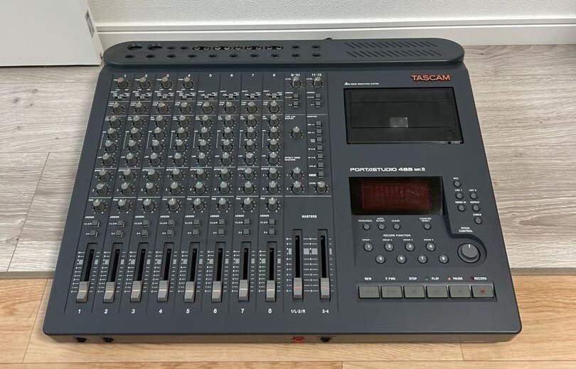 Tascam Portastudio 488 mkII 8-Track Cassette/12-Ch Mixer