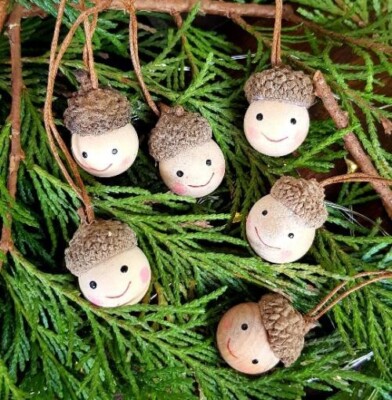 Set of 6 Scandinavian Christmas wooden acorn elf pixie heads hanging ornaments