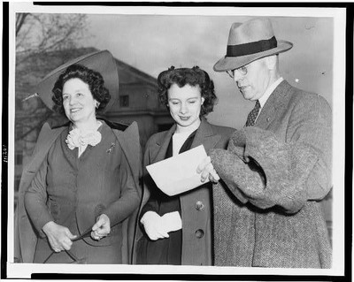 Photo:Red network author,trial,Elizabeth Dilling,Albert 1944