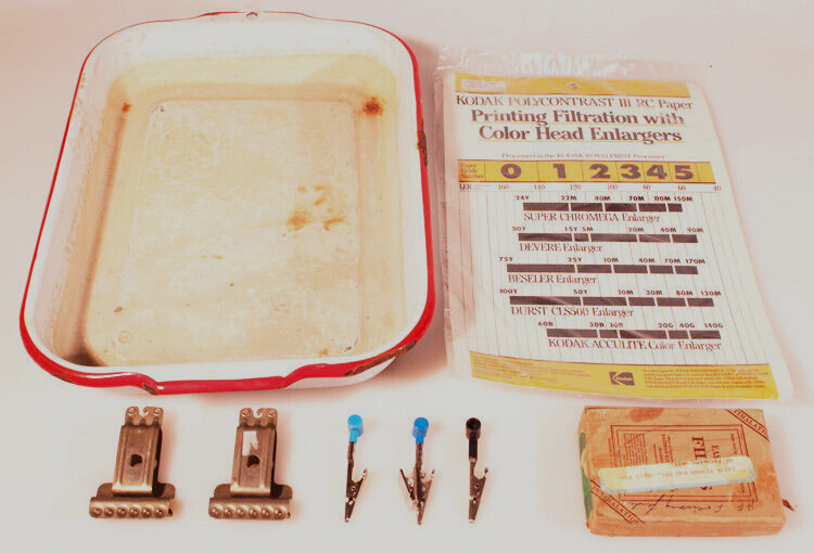MISCELLANEOUS DARKROOM SUPPLIES