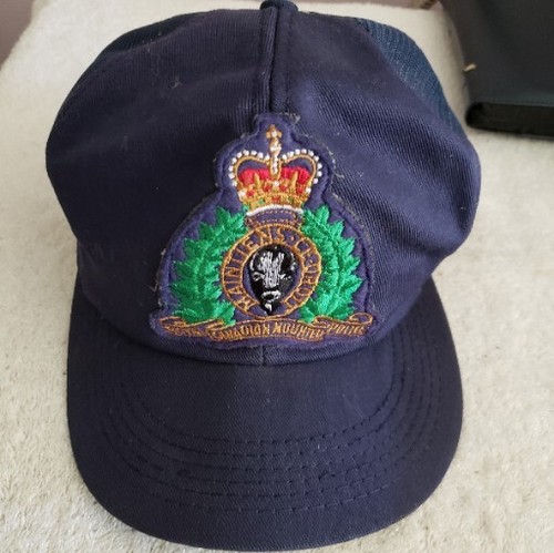 Vintage Royal Canadian Mounted Police Baseball Truckers Snapback Cap