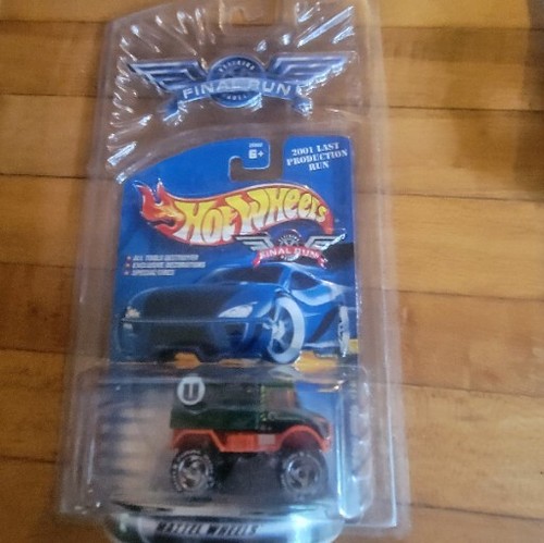 Hot Wheels 2001 Last Production Run Mercedes-Benz Unimog-New
