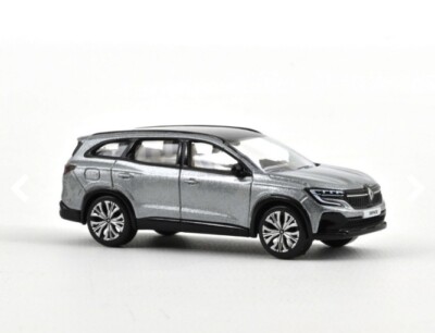 Norev 1/64 . Renault Espace E Tech Hybrid Gris Schiste 2023.   Neuf en boite .