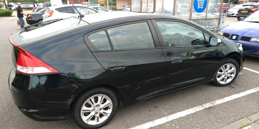 Honda insight black
