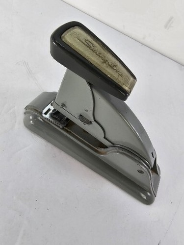Swingline スイングライン ヴィンテージ ホチキス Stapler Swingline® Vintage Plier Stapler, Rio Red | Swingline Heavy
