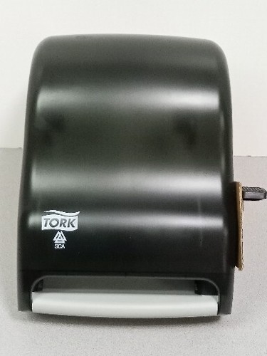 Dispensers 84tr H21 | Tork Roll Auto Transfer Lever Hand Towel