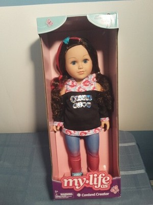 MY LIFE AS CONTENT CREATOR (Brunette) 18  Poseable Doll, Brand New!!!